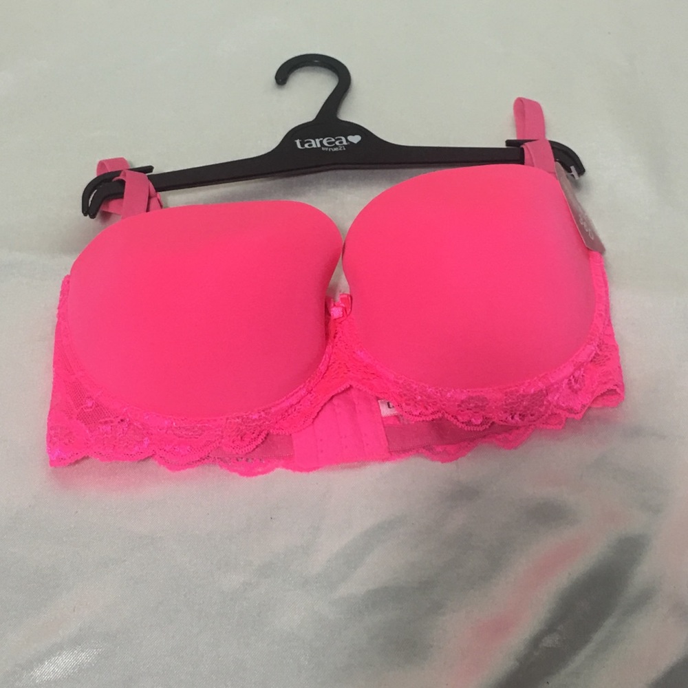 NEW Tarea Convertible push up bra 36D